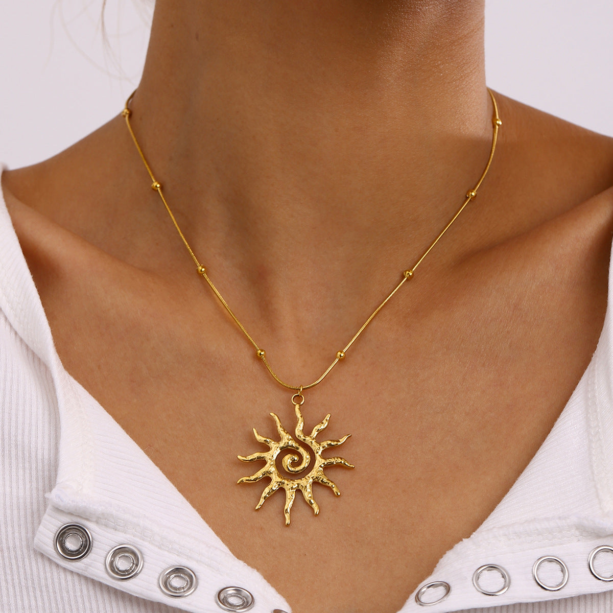 Collar Radiance